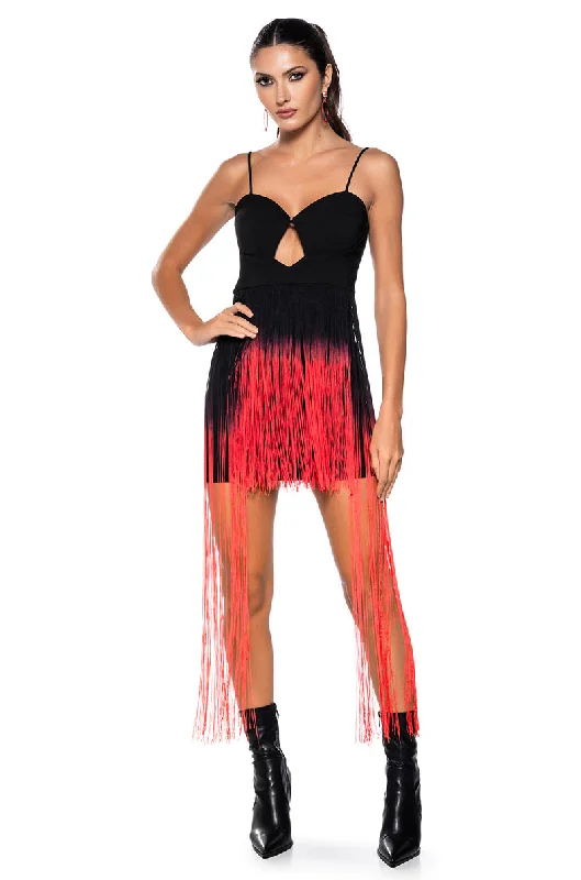 ISSA LOOK OMBRE FRINGE MINI DRESS