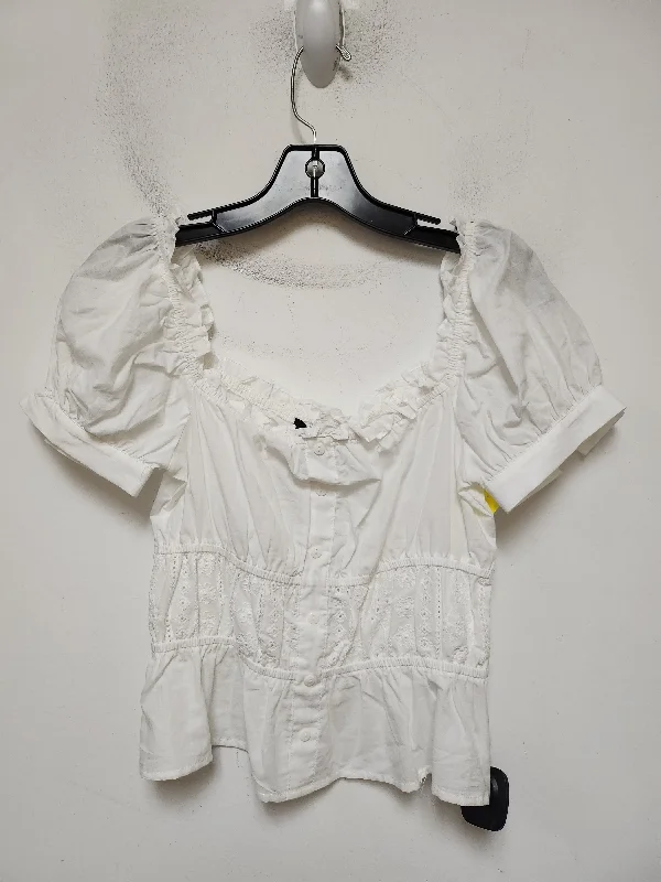 Top Short Sleeve By Forever 21 In White, Size: M